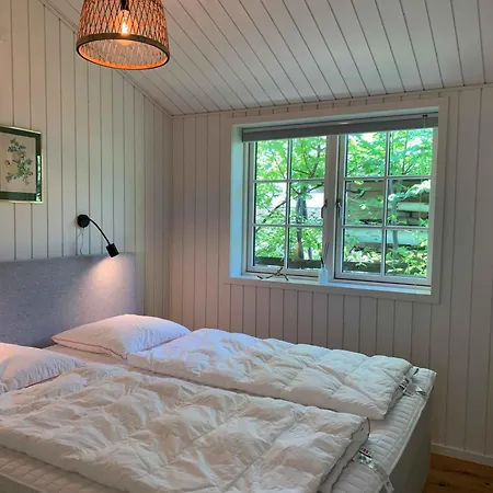 Beautiful Home, From 2021, With A Lovely Seaview *