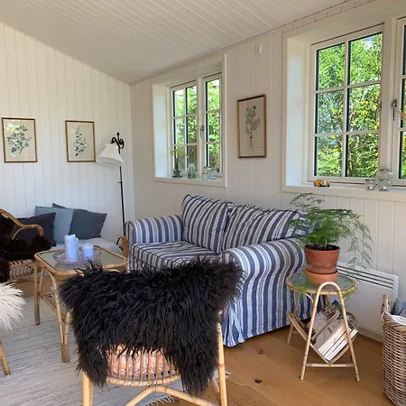 Beautiful Home, From 2021, With A Lovely Seaview Rønne